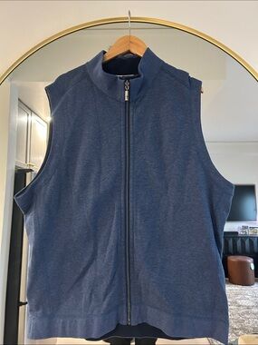 Brooks Brothers Navy Zip-Up Sleeveless Vest with Gold Hardware